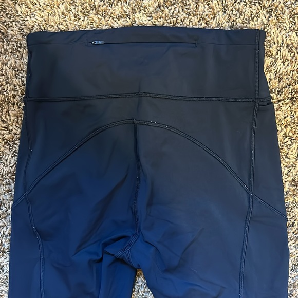 Lululemon Final Lap Crop 23” Leggings Navy Size 6 - Picture 7 of 10